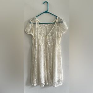 Ralph Lauren mini dress embroidery off white/cream with lining size S
